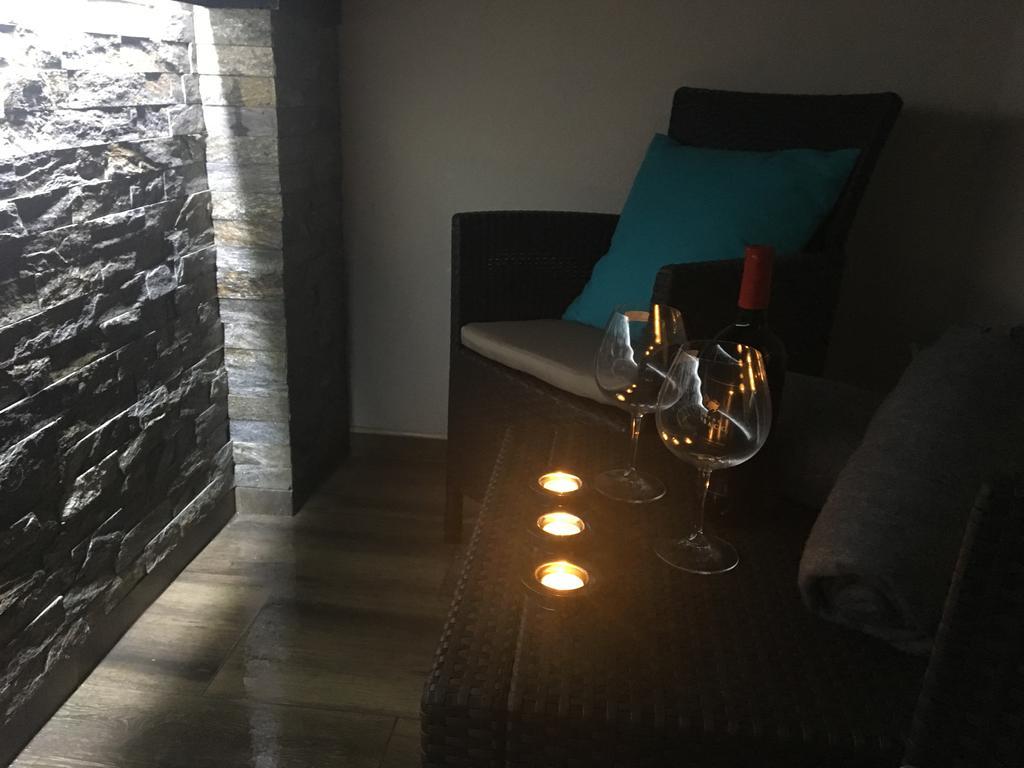 Lola Apartments Banja Koviljača Екстериор снимка