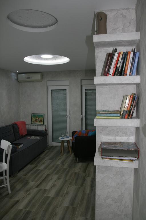Lola Apartments Banja Koviljača Екстериор снимка