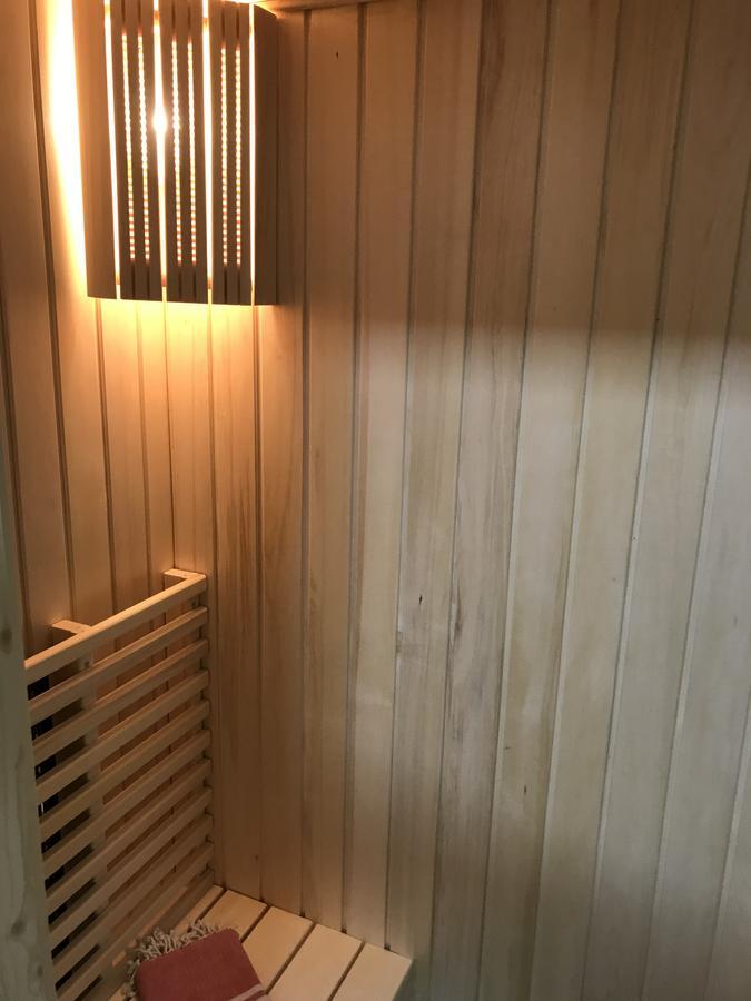 Lola Apartments Banja Koviljača Екстериор снимка